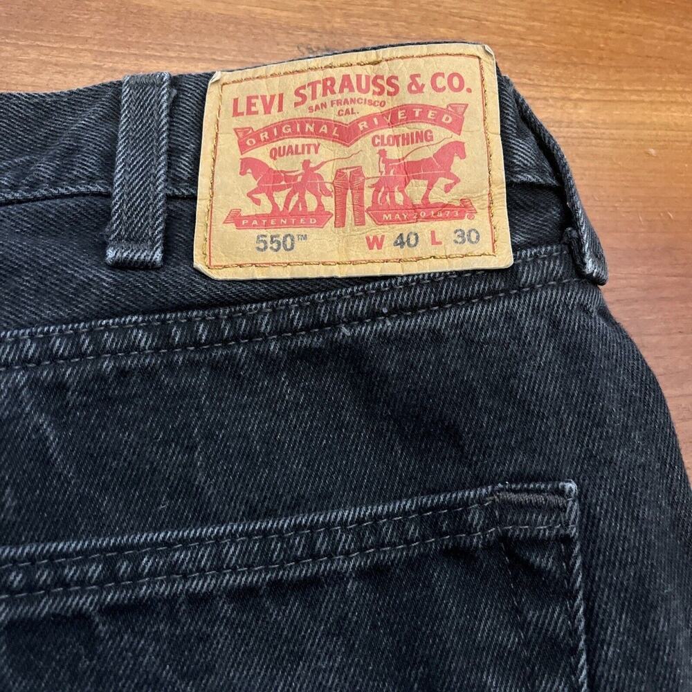 Levis 550 Relaxed Fit Black Denim Jeans Mens 40x30 Tapered Leg 00550-0260
